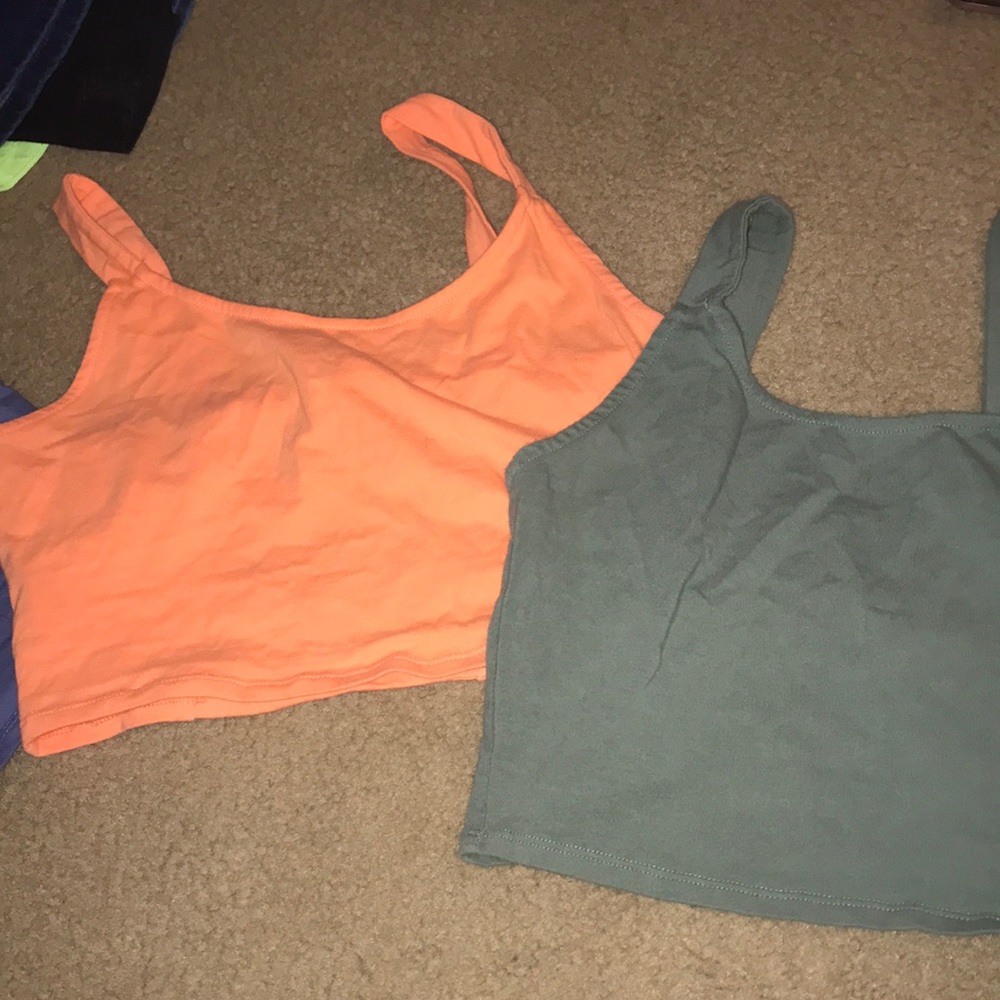 Crop top bundle - Picture 2 of 2